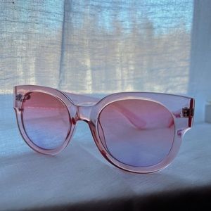 Clear Pink Sunglasses 💗☀️